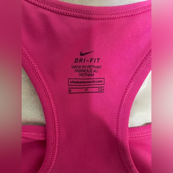 🍂 Nike Pink Sports Bra - Picture 2 of 6